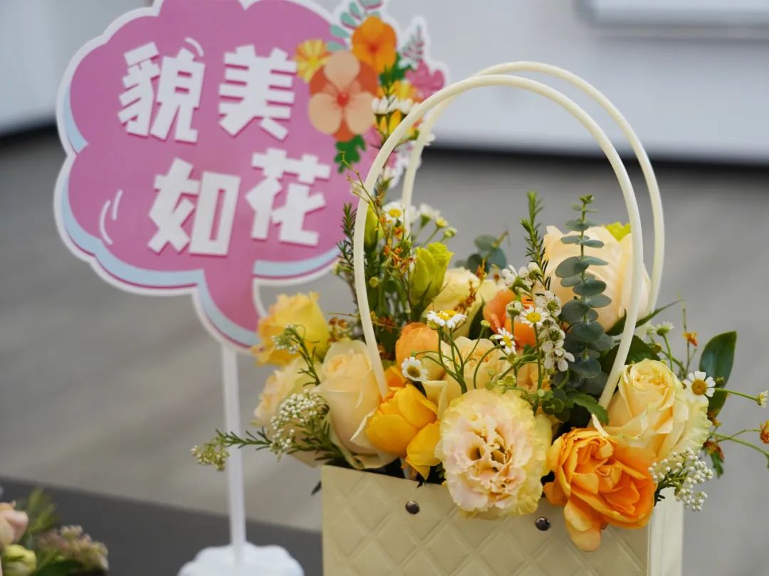 伊頓母線三八女神節(jié)花享會活動圓滿舉辦！